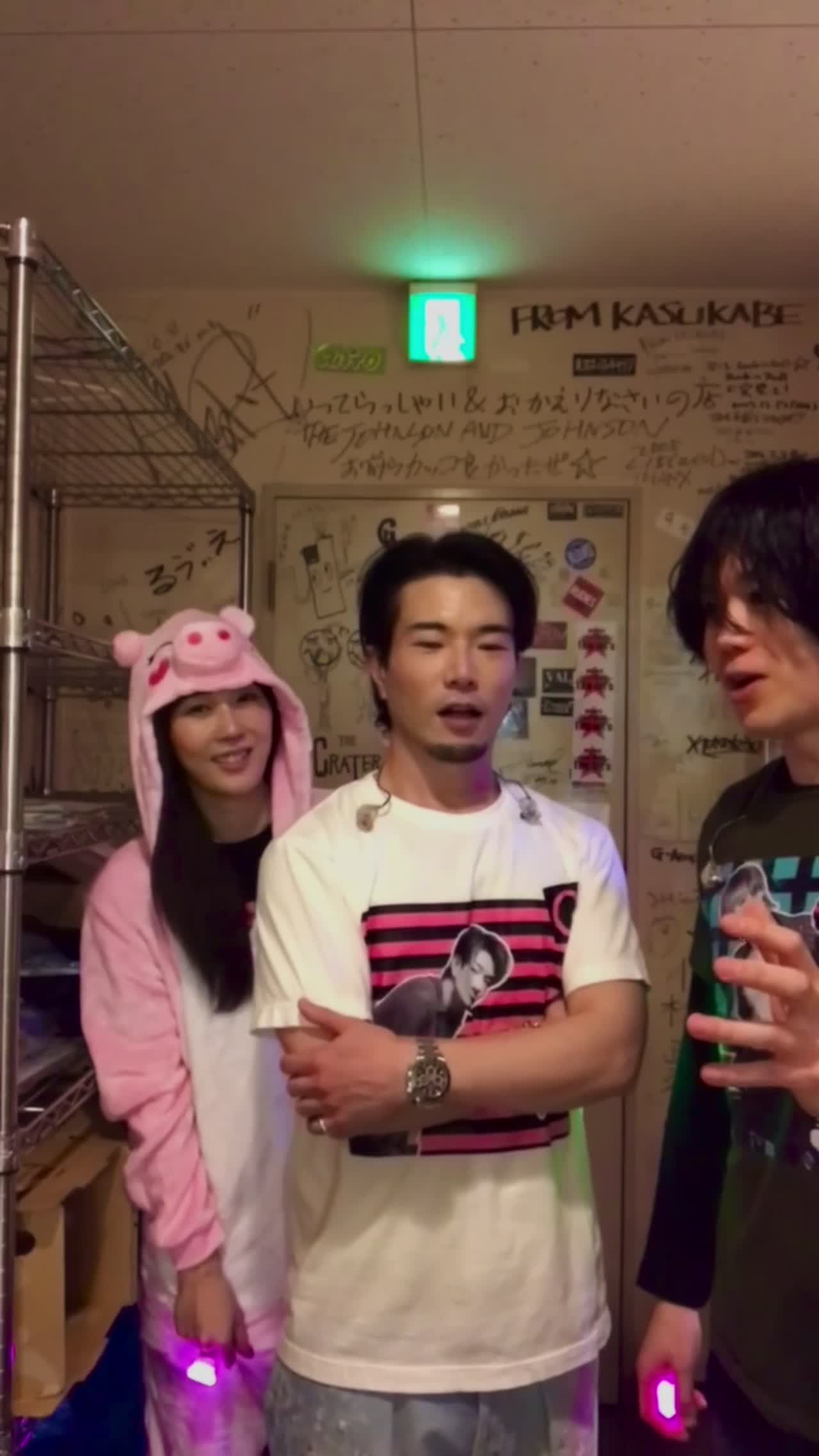 楽屋にカメラを設置してみました🎥