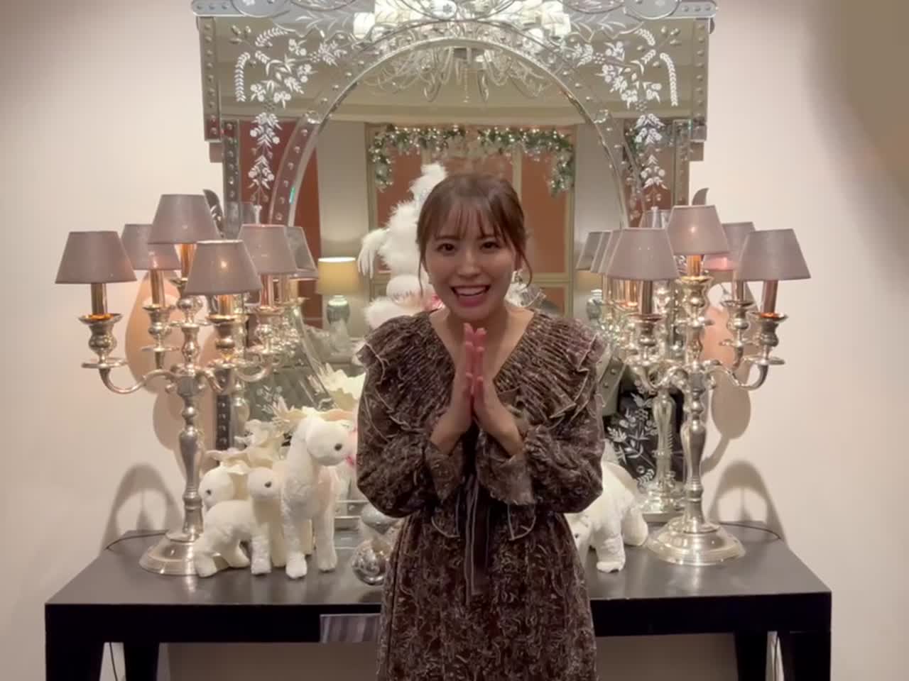 宮崎理奈OFFICIAL SITEがオープンしました！