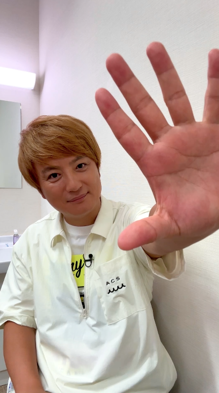 上地雄輔(遊助) 直筆サイン入り ユニフォーム 上地雄輔(遊助) 直筆サイン入り ユニフォーム